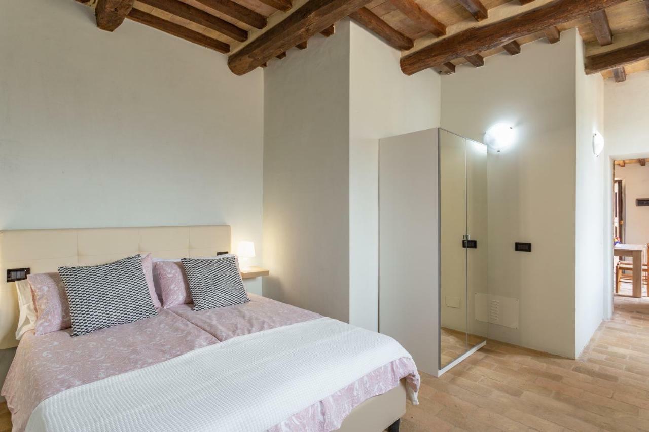 Gh Borgo Pulciano Agriturismo Montone Kültér fotó
