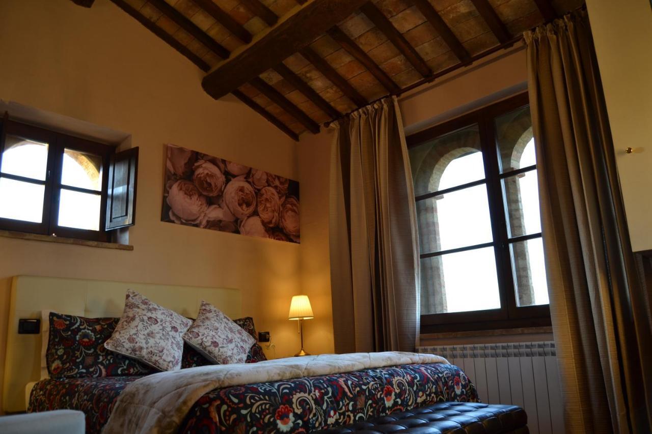 Gh Borgo Pulciano Agriturismo Montone Kültér fotó